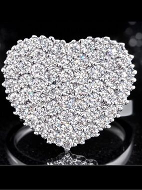 Micro Pave Set HEART shape Cz zirconia ladies valentine Cocktail statement Ring